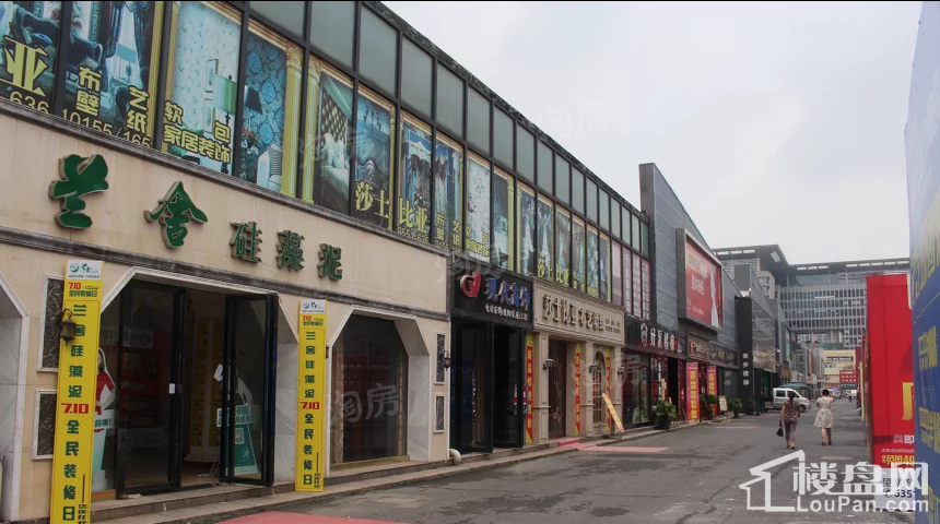 绿地中心配套图