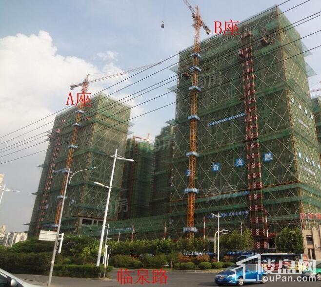 正奇金融广场实景图
