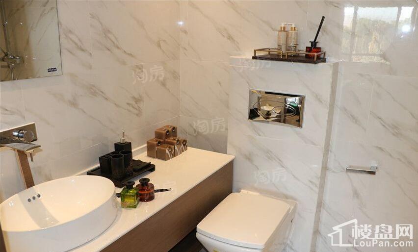 皖新翡翠庄园样板间