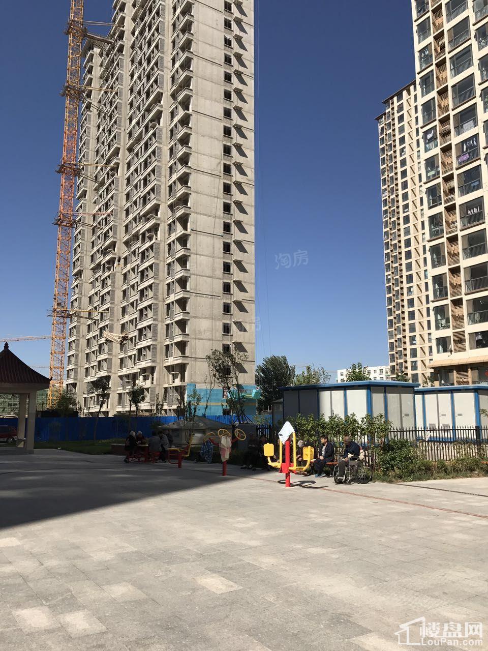 龙华城实景图