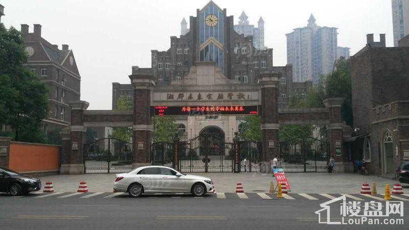 周边配套图