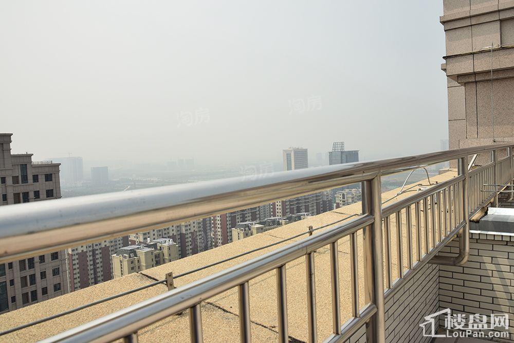 龙泰国际实景图
