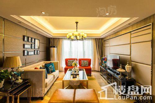 龙腾华府样板间