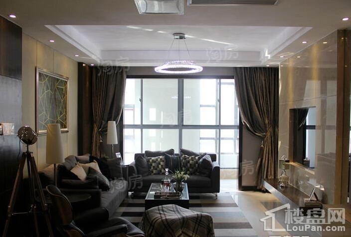 九龙湾树人园样板间