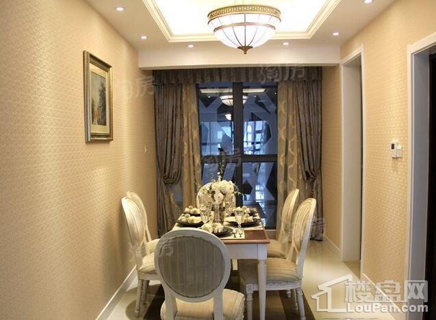 九龙湾树人园样板间