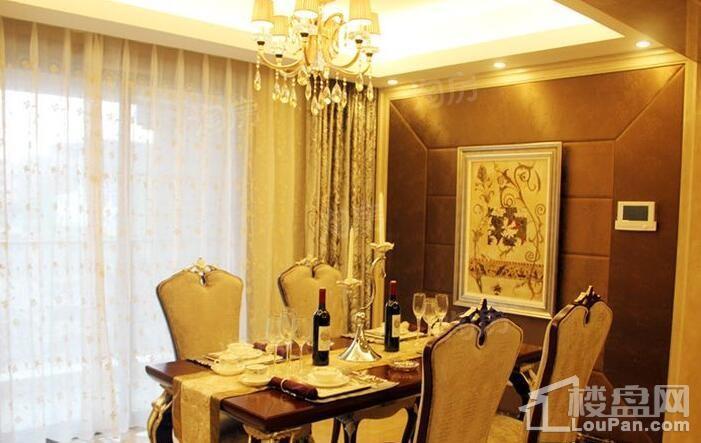 中集紫金文昌样板间