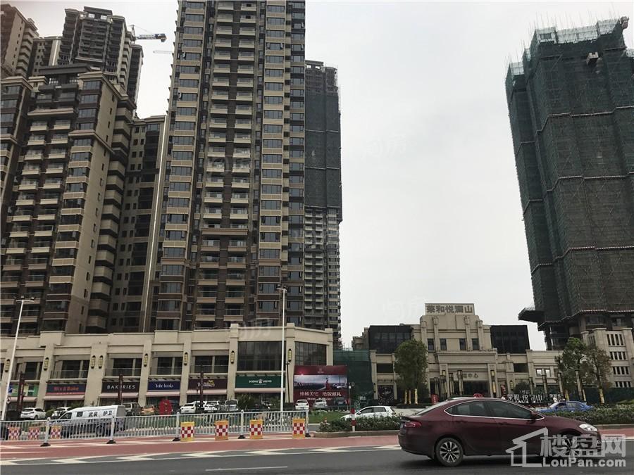 荣和悦澜山实景图