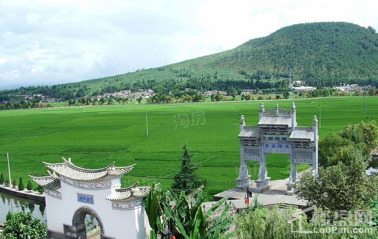 雅居乐云南原乡实景图