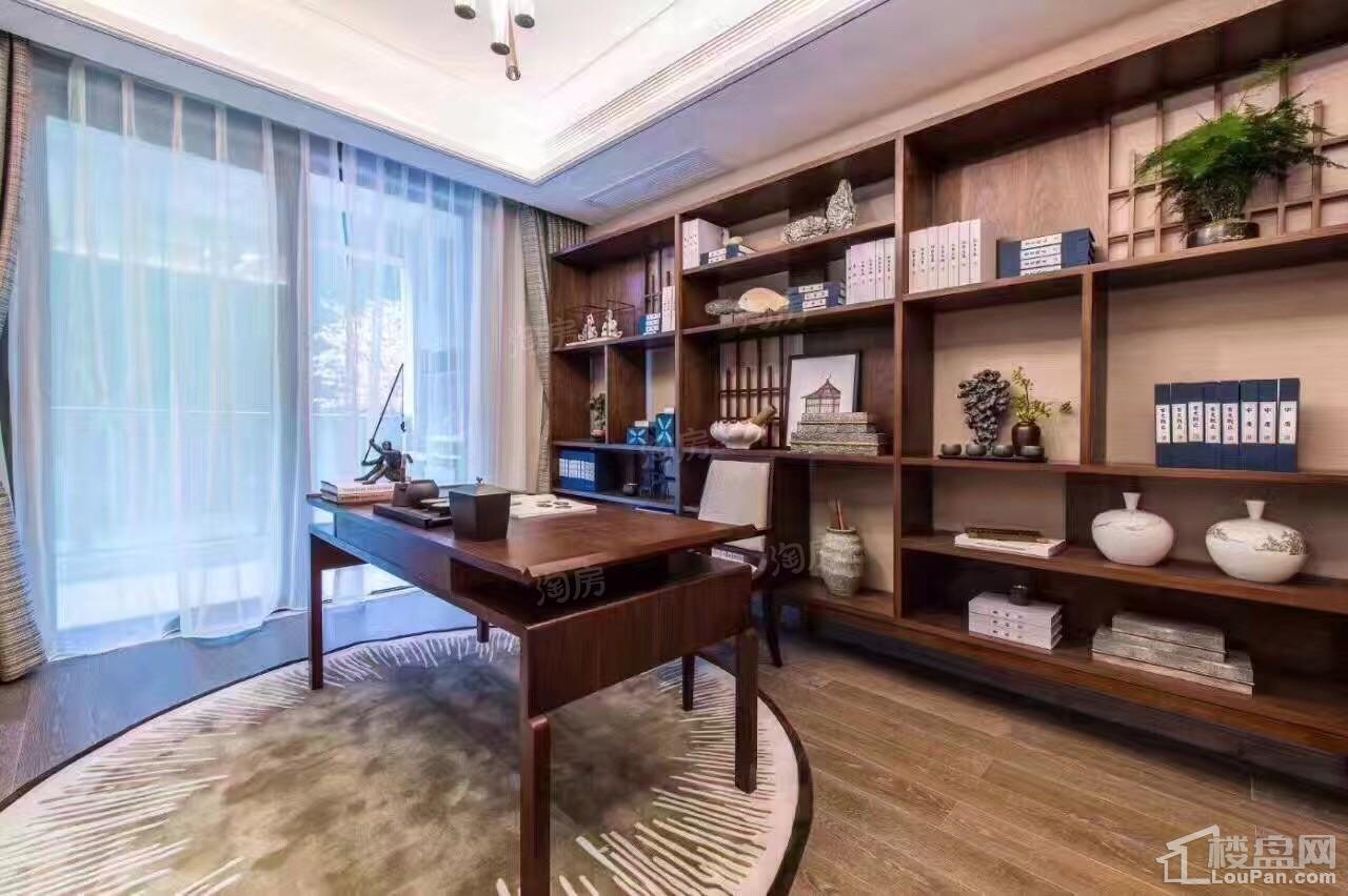 中交君玺样板间