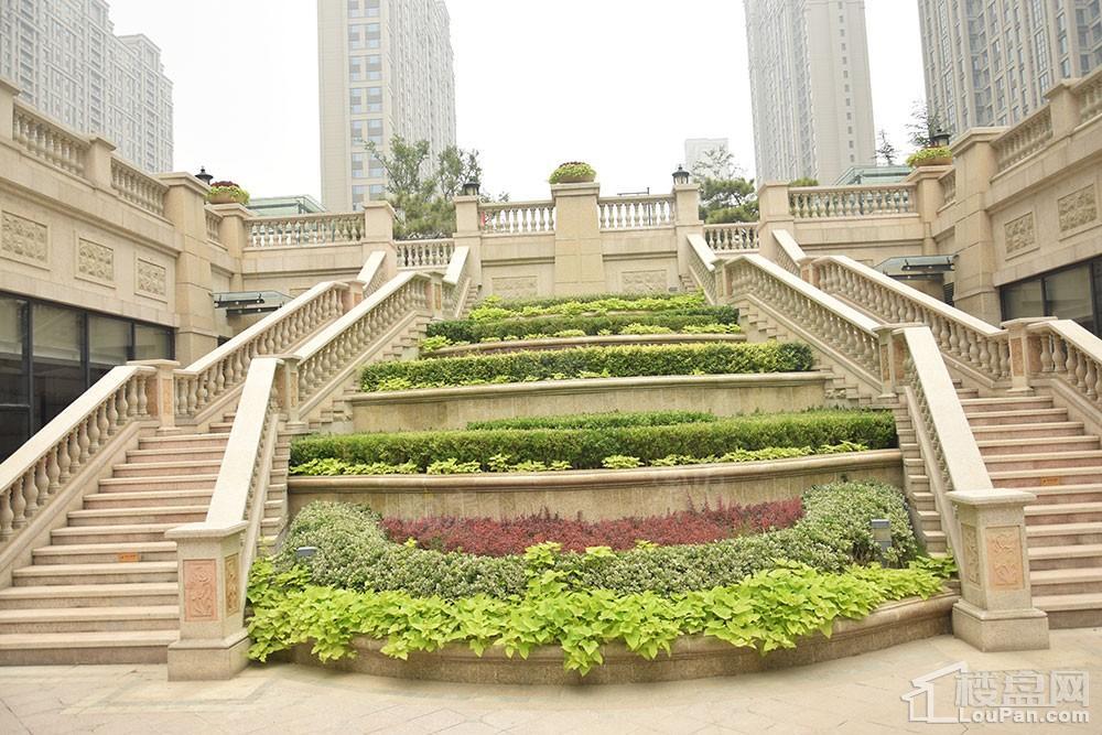 方正·凤凰国际实景图