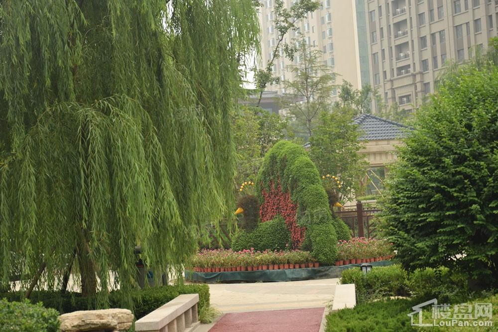 方正·凤凰国际实景图