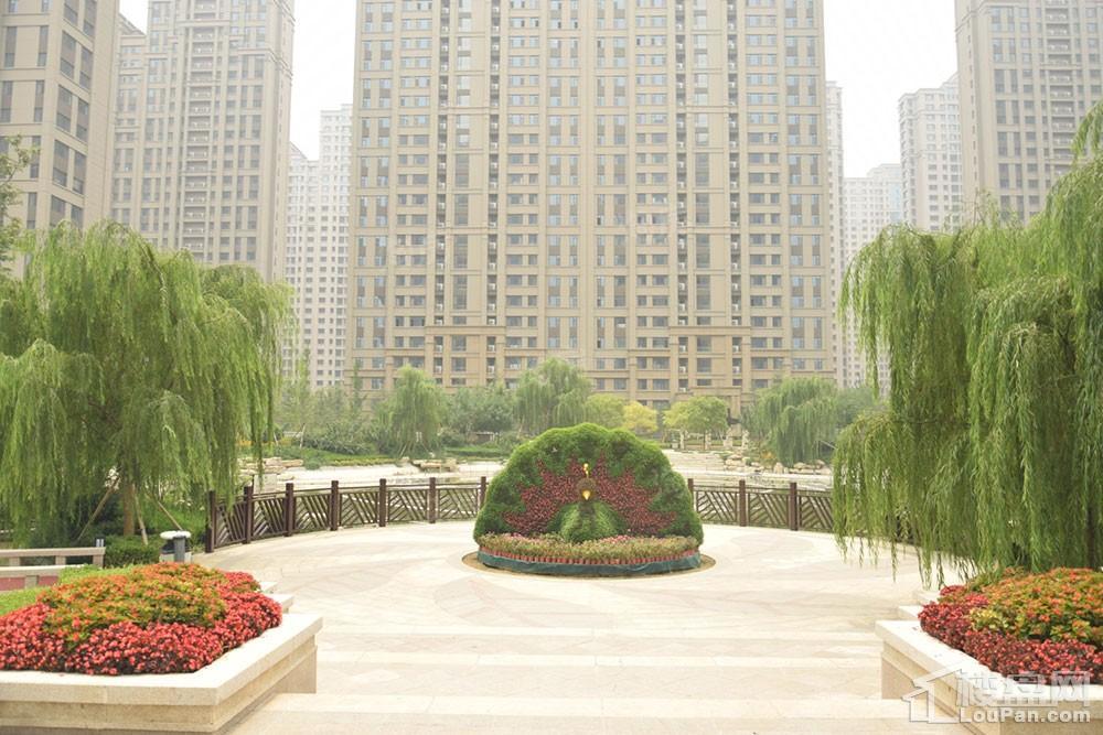 方正·凤凰国际实景图