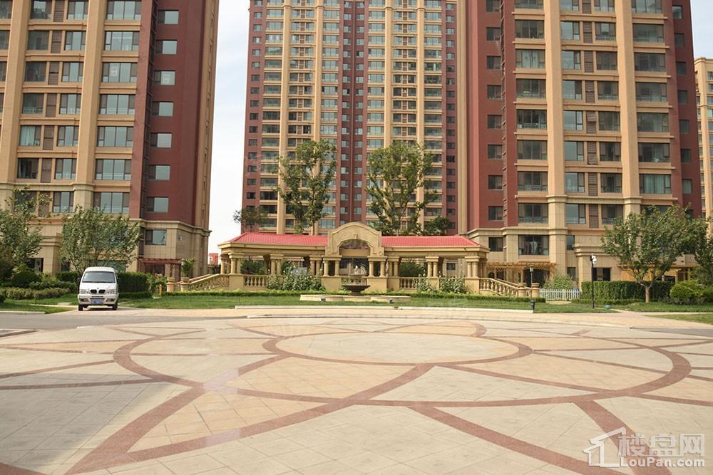 鸿泰·花漾城三期实景图