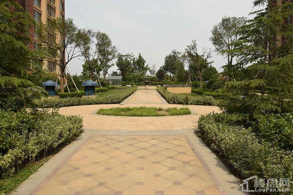 鸿泰·花漾城三期实景图