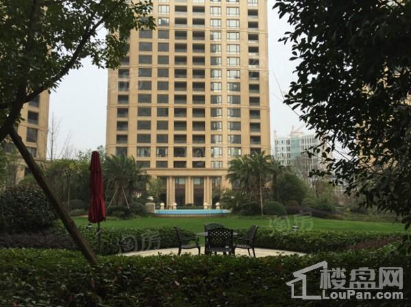 时代御峰实景图