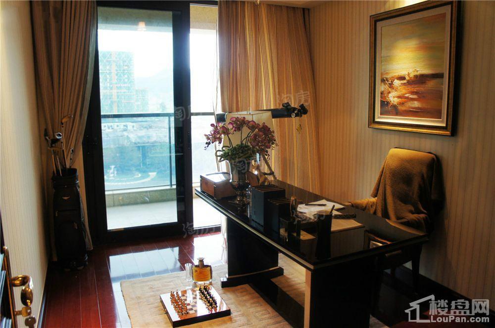 乐清·绿城玫瑰园样板间