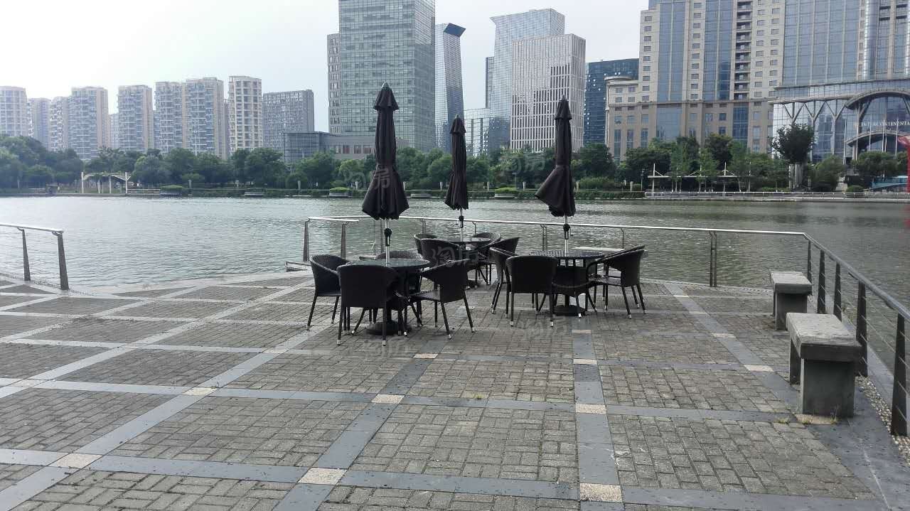 印象湖滨实景图