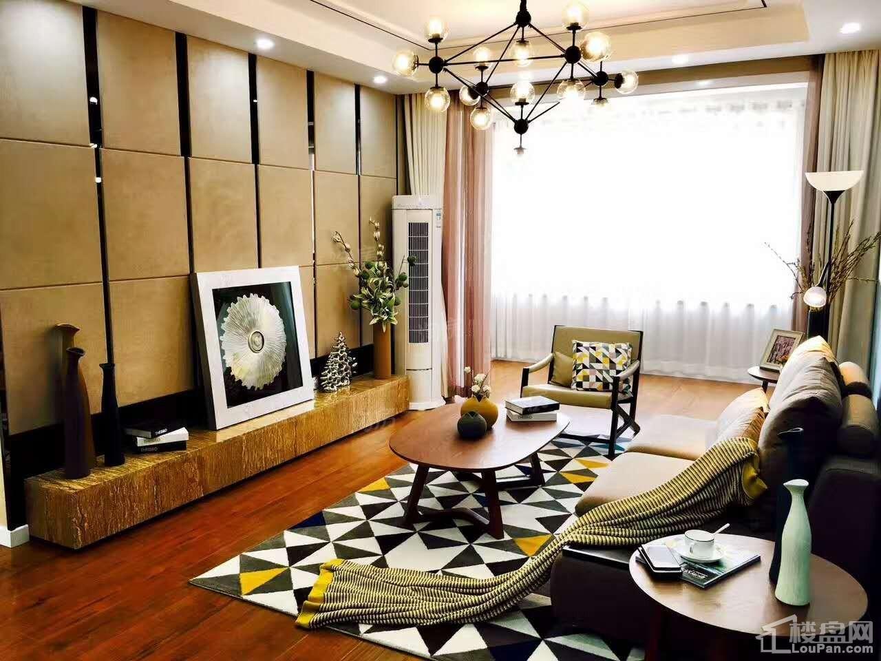 天煜·嘉澜地样板间