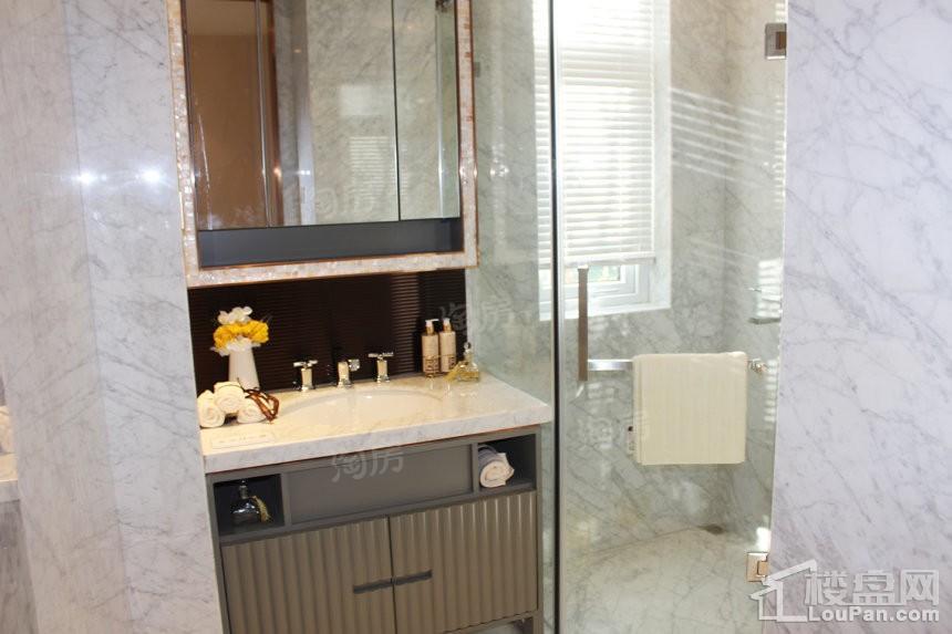 合能铂悦府样板间