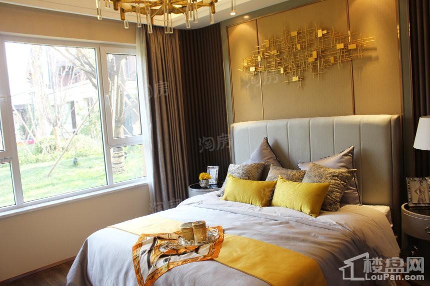 合能铂悦府样板间