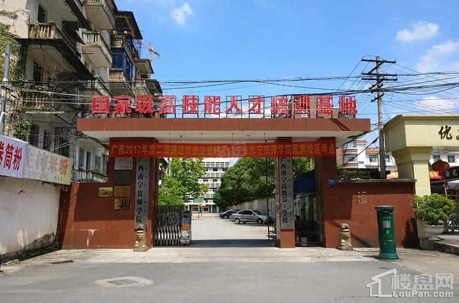 保利心语配套图