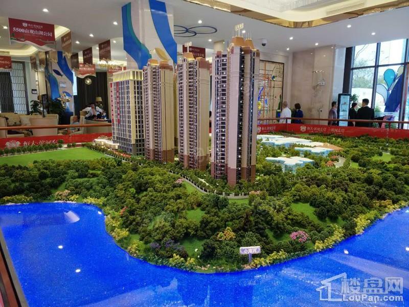 贵阳恒大滨河左岸效果图