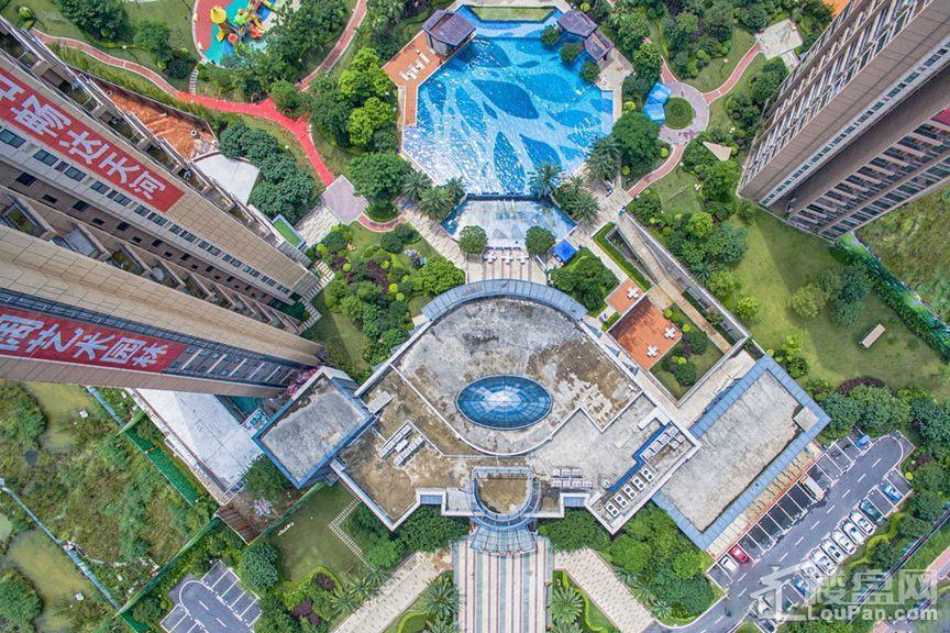 佳兆业城市广场实景图