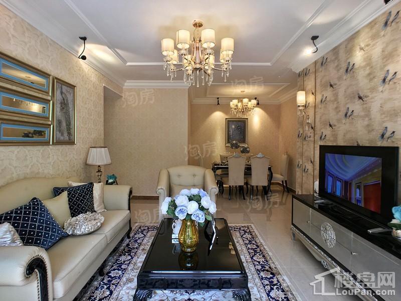 恒大云报华府样板间