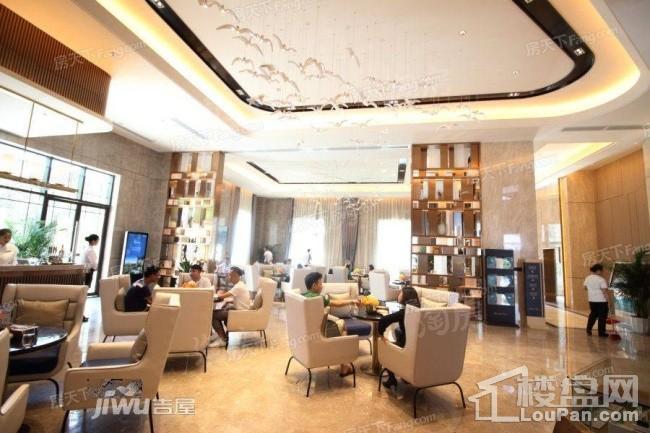融创香璟台 商铺实景图