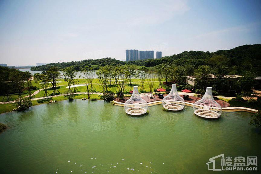 金地香山湖实景图