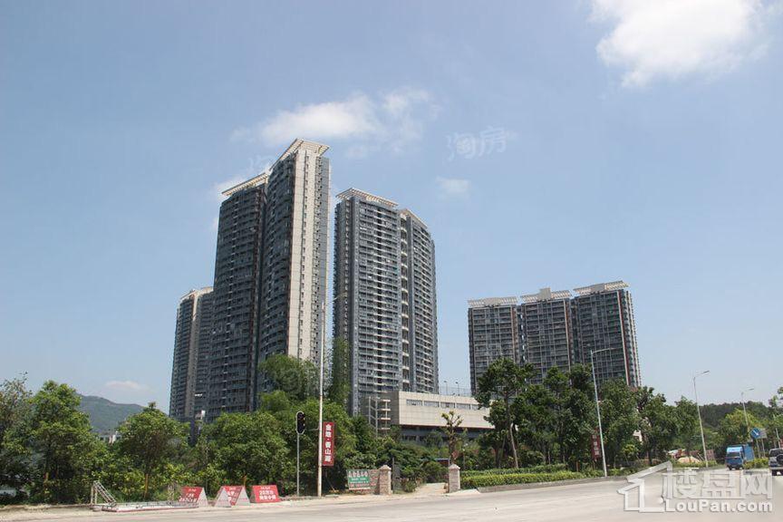 金地香山湖实景图