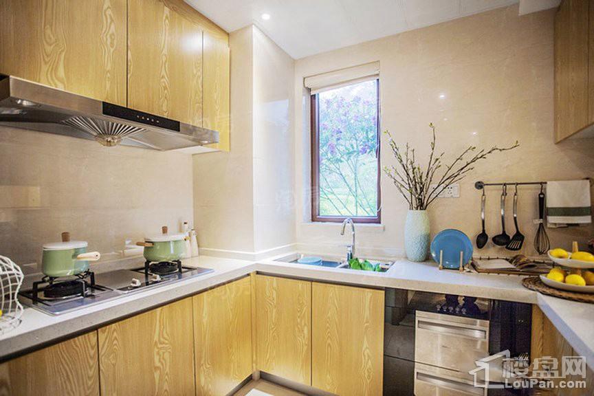 金地香山湖样板间