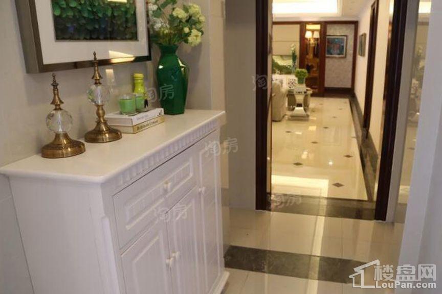 金地香山湖样板间