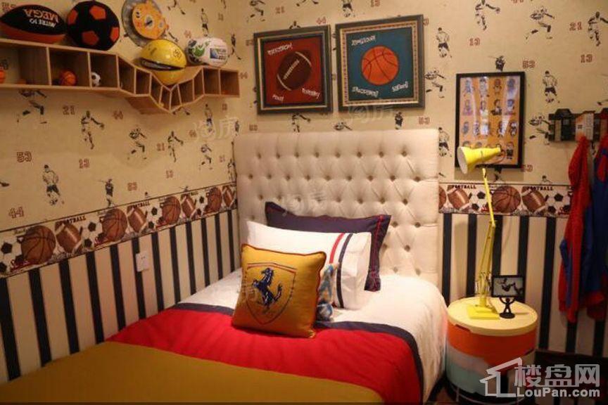 金地香山湖样板间