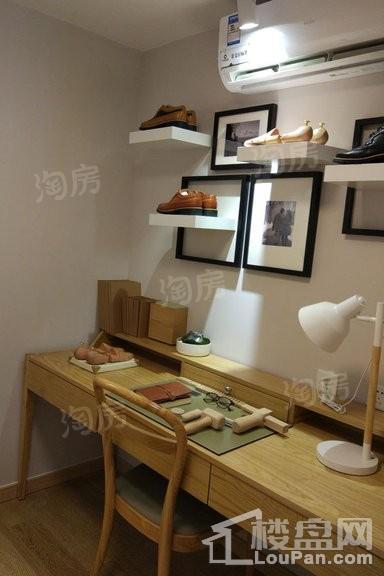 万科城市之光样板间