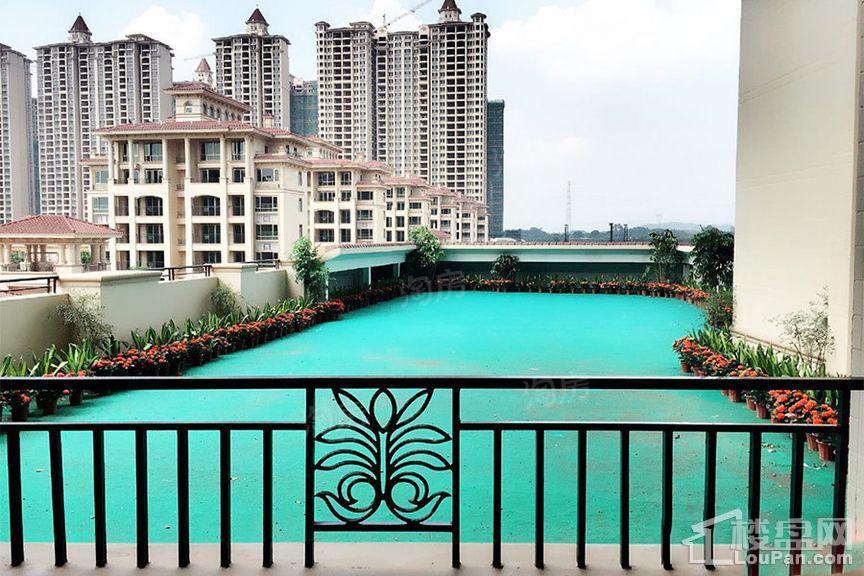 绿湖国际城实景图