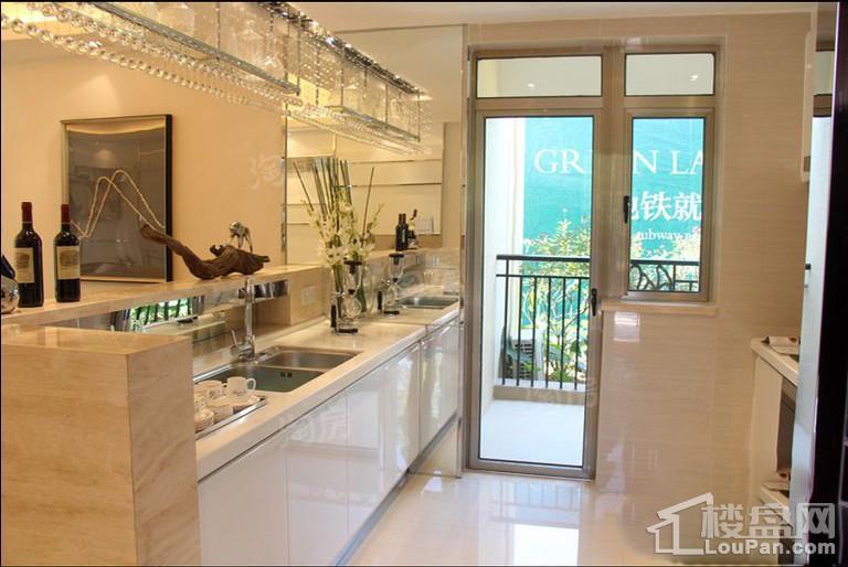 绿湖国际城样板间