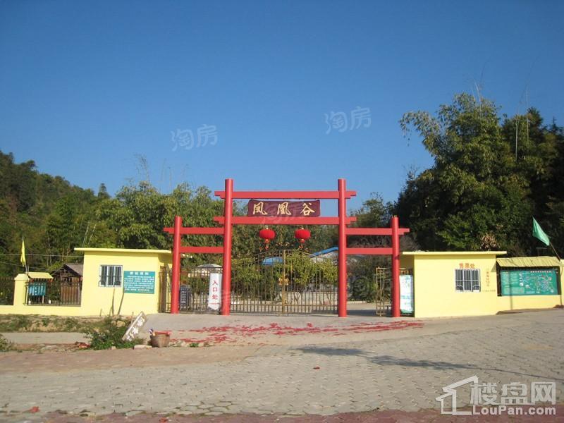 南宁绿地城配套图