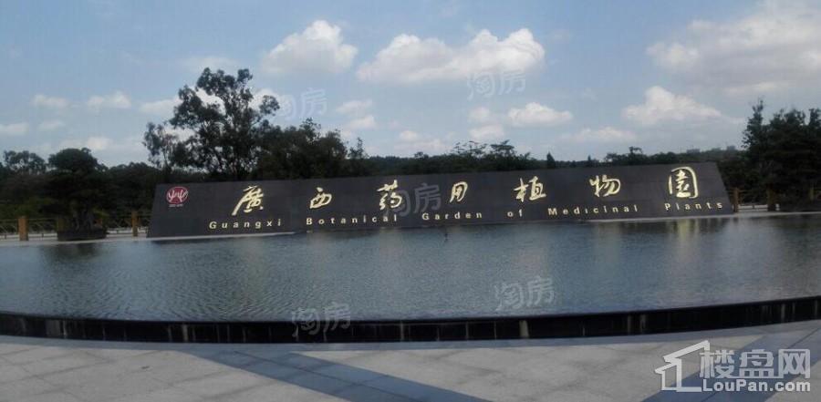 南宁绿地城配套图