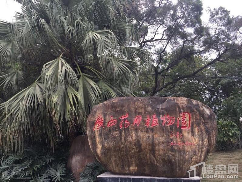 南宁绿地城配套图