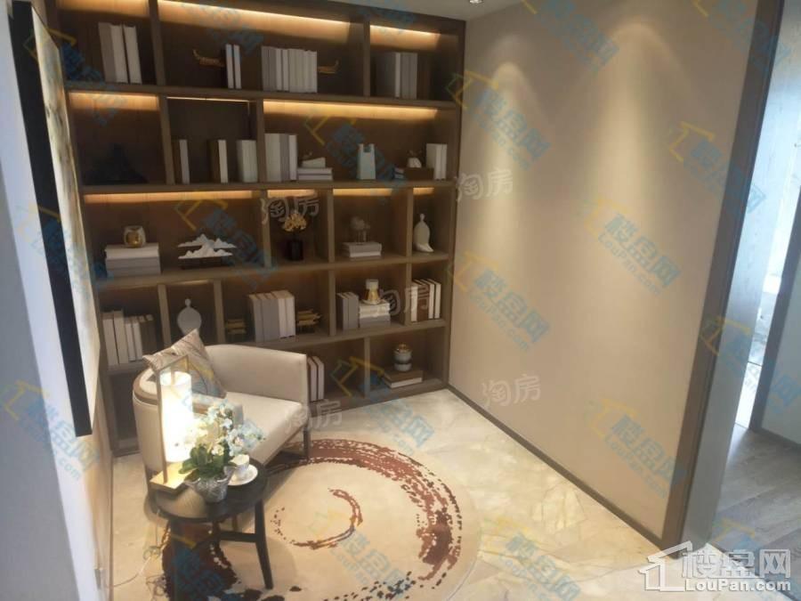 路劲燕江澜样板间