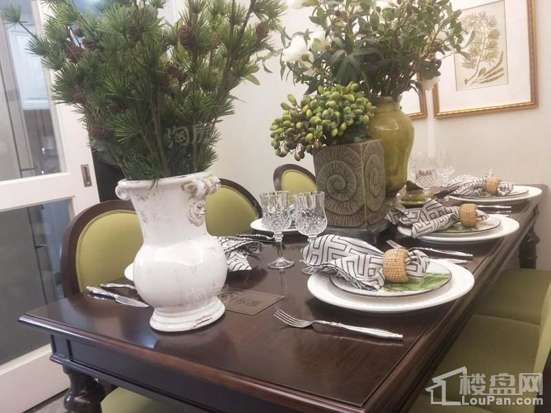 万科·翡翠滨江样板间