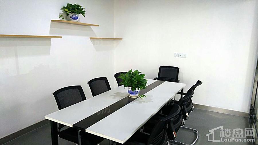 安吉华尔街工谷样板间