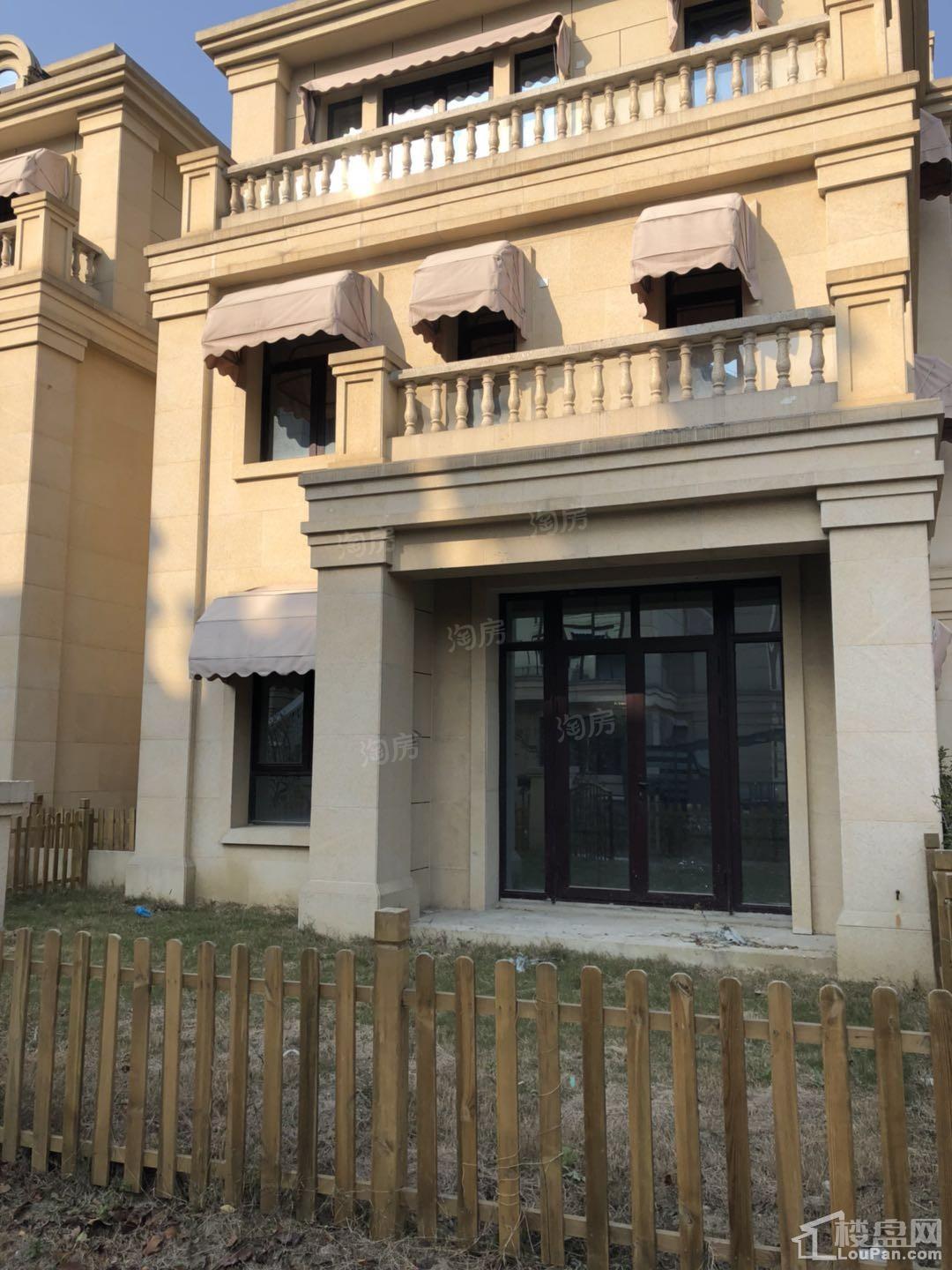 荷美名邸实景图