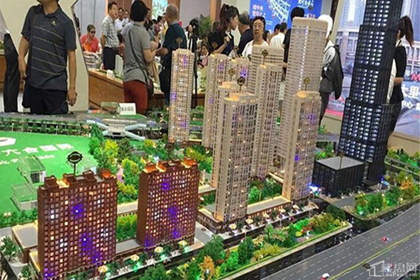天房六合国际实景图