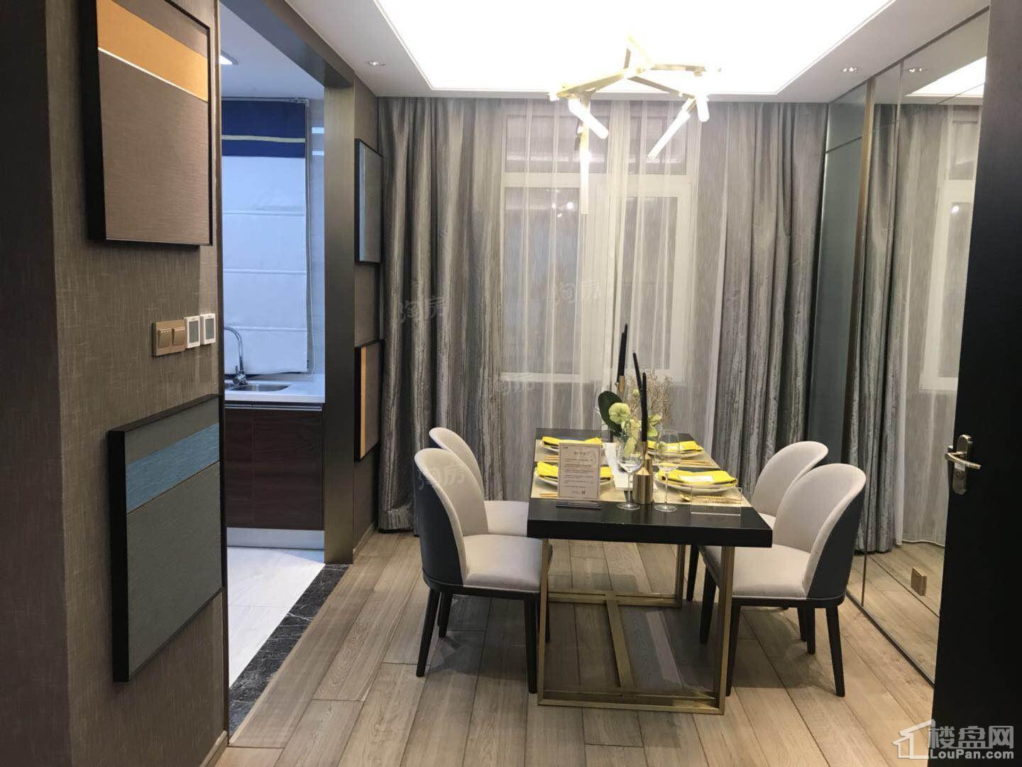 中骏云景台样板间