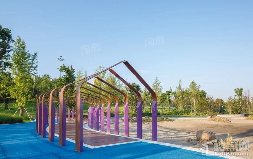 华宇旭辉御璟湖山实景图
