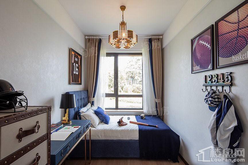 鲁能泰山7号样板间