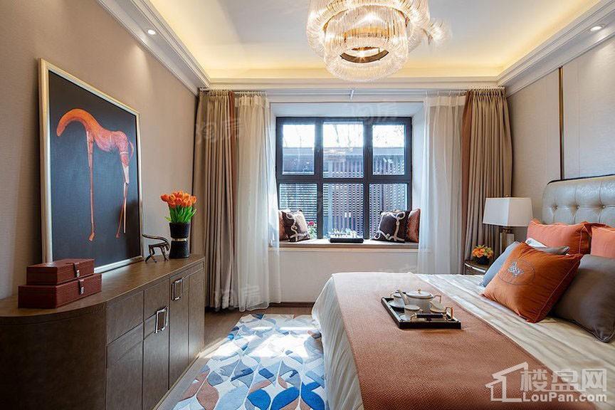 鲁能泰山7号样板间