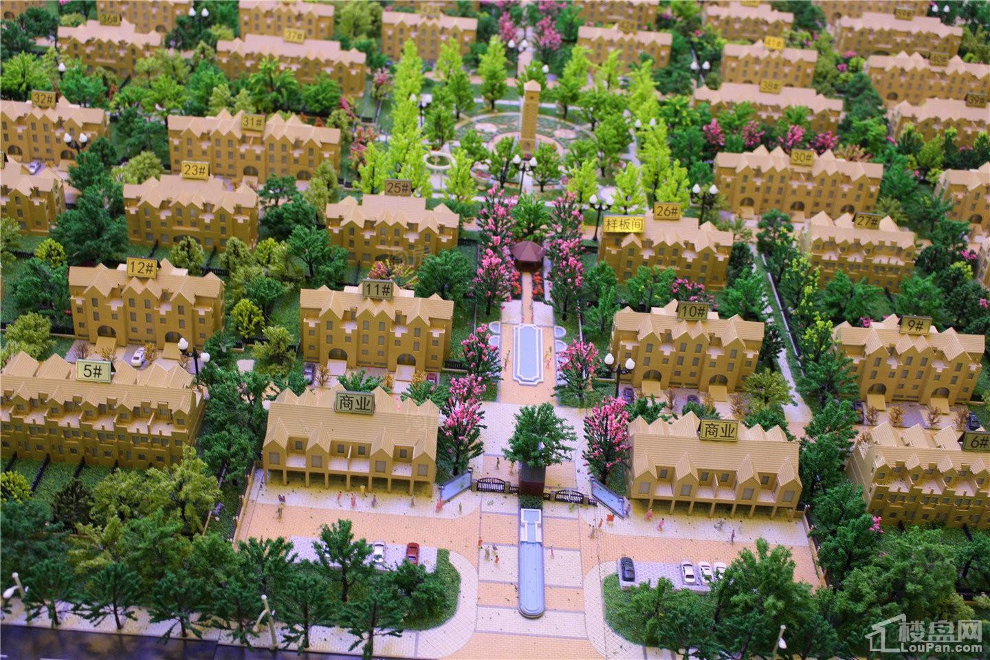 贻成红墅郡实景图